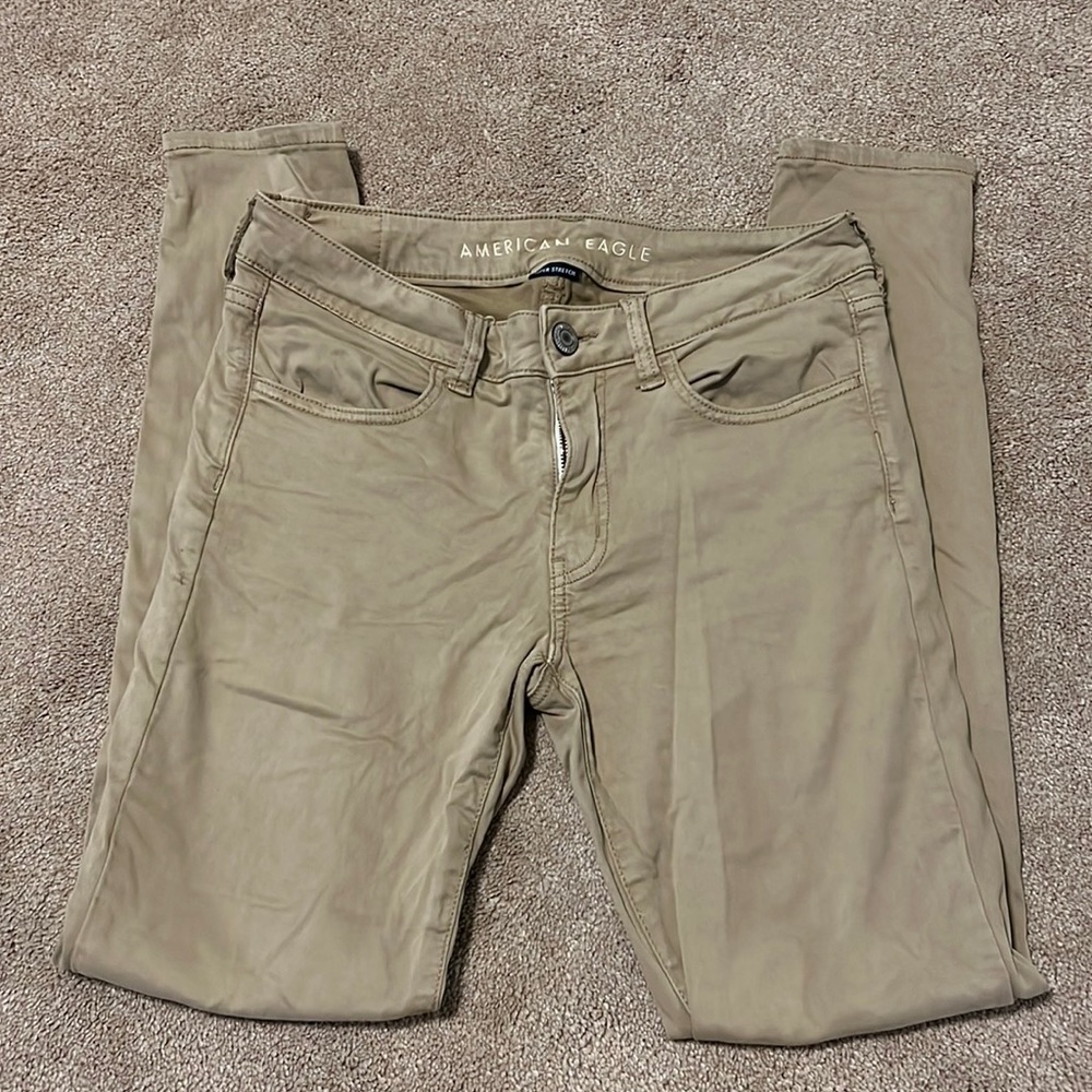 AE KHAKI PANTS